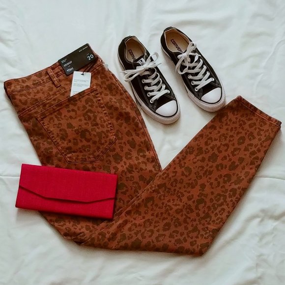 Silver Jean Co. Denim - 🔽 Silver Jean Animal Print Plus